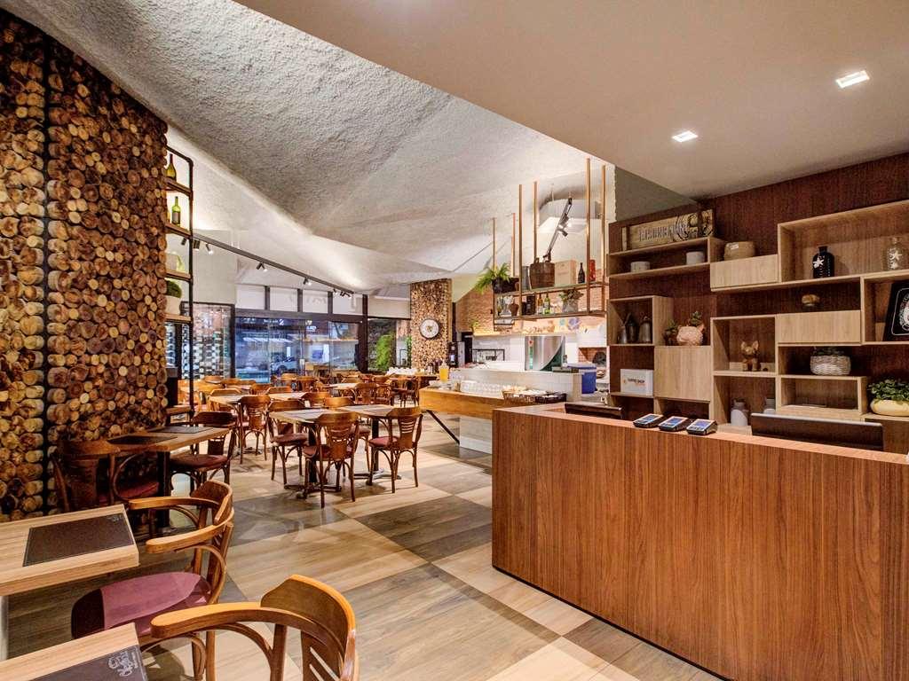 Ibis Vitoria Praia Do Canto מראה חיצוני תמונה